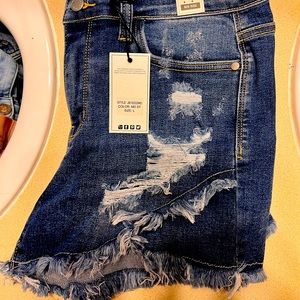 Judy blue tulip shorts size large